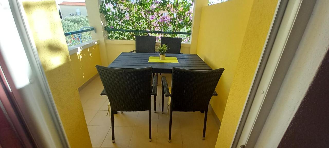 Apartmani Vranjkovic Vodice Exterior foto